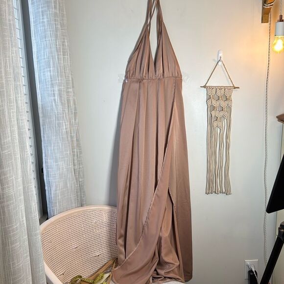 NWT White Fox Mauve Satin-Link Maxi Strappy Halter Wrap Dress Small - Picture 1 of 9